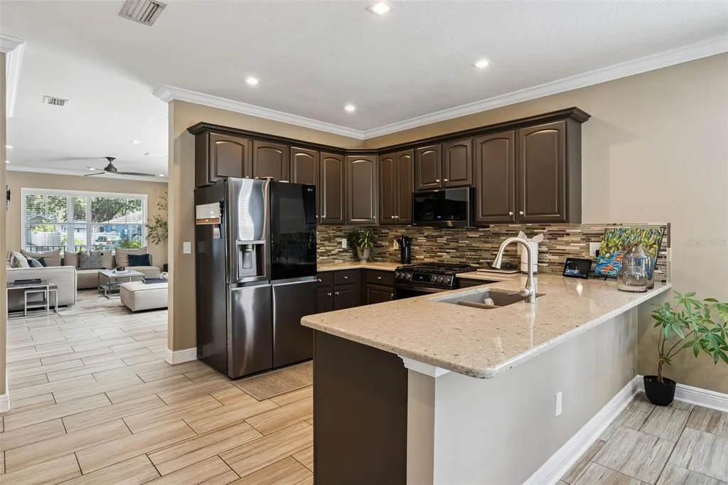 1810 Illinois Street Orlando FL 32803