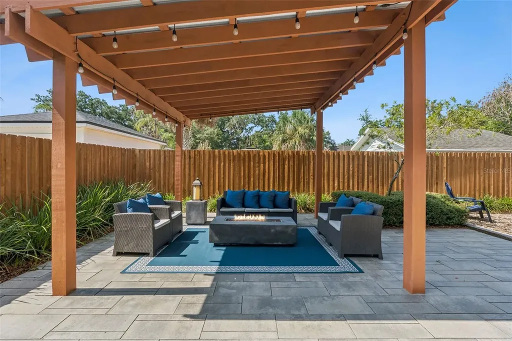 1810 Illinois Street Orlando FL 32803