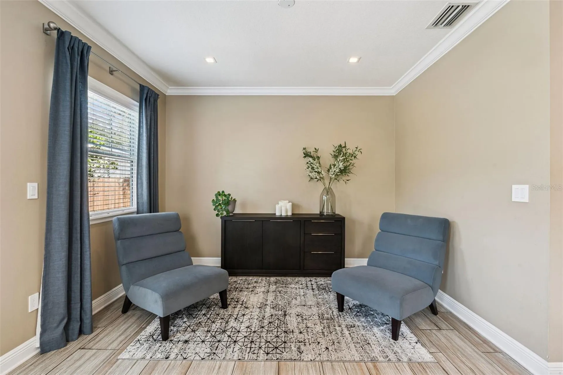 1810 Illinois Street Orlando FL 32803