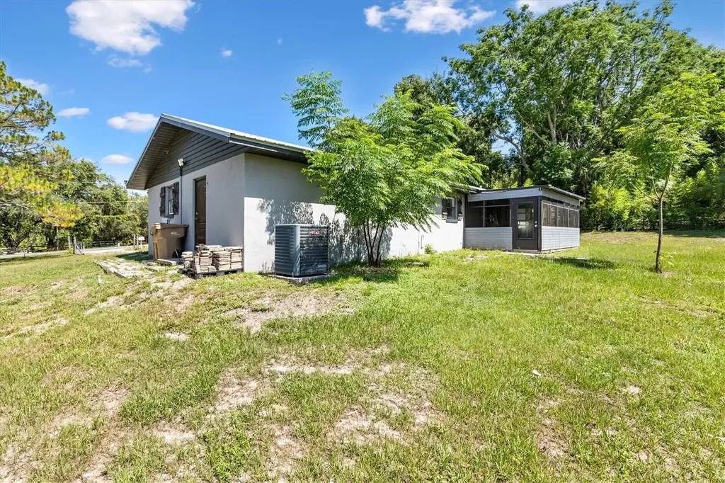 37149 Grays Airport Road Lady Lake FL 32159