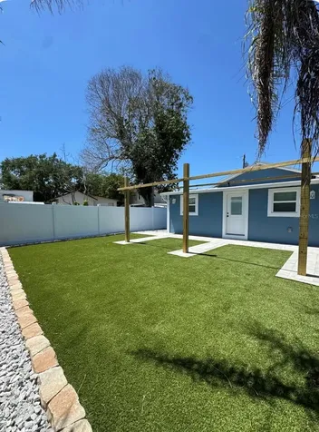 14 Mill Street Tarpon Springs FL 34689