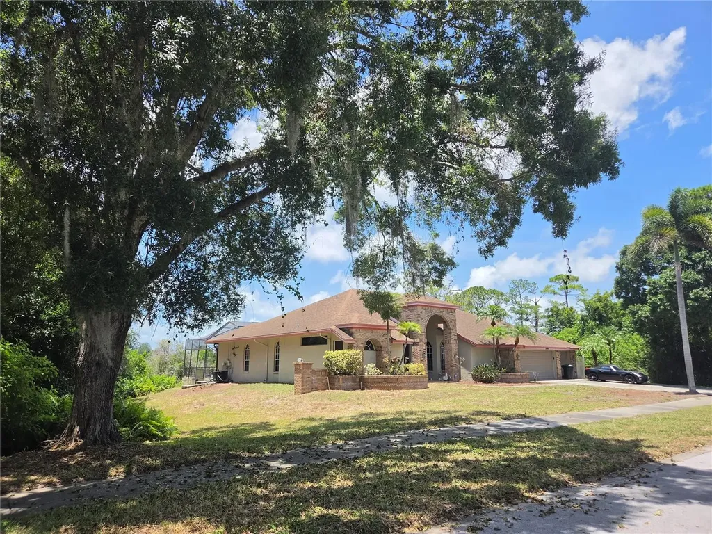 2800 Long Putt Court Palm Harbor FL 34683