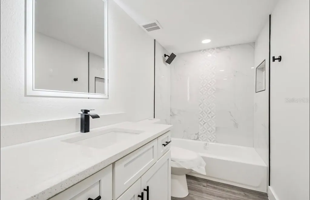4613 Gate Place Orlando FL 32811