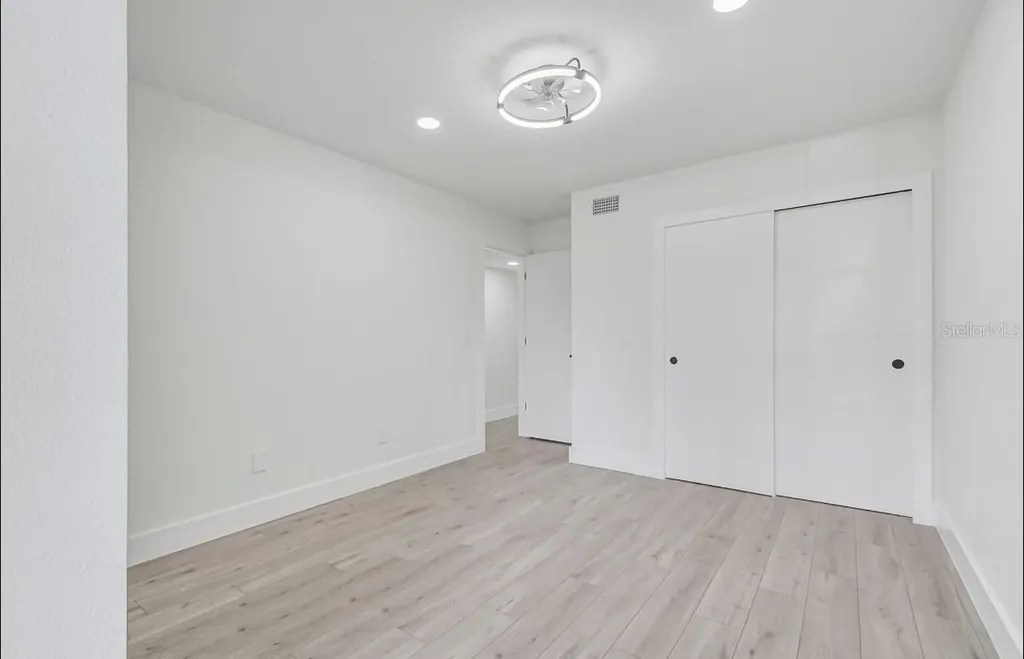 4613 Gate Place Orlando FL 32811