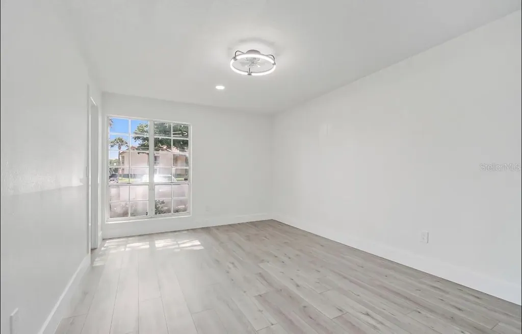 4613 Gate Place Orlando FL 32811