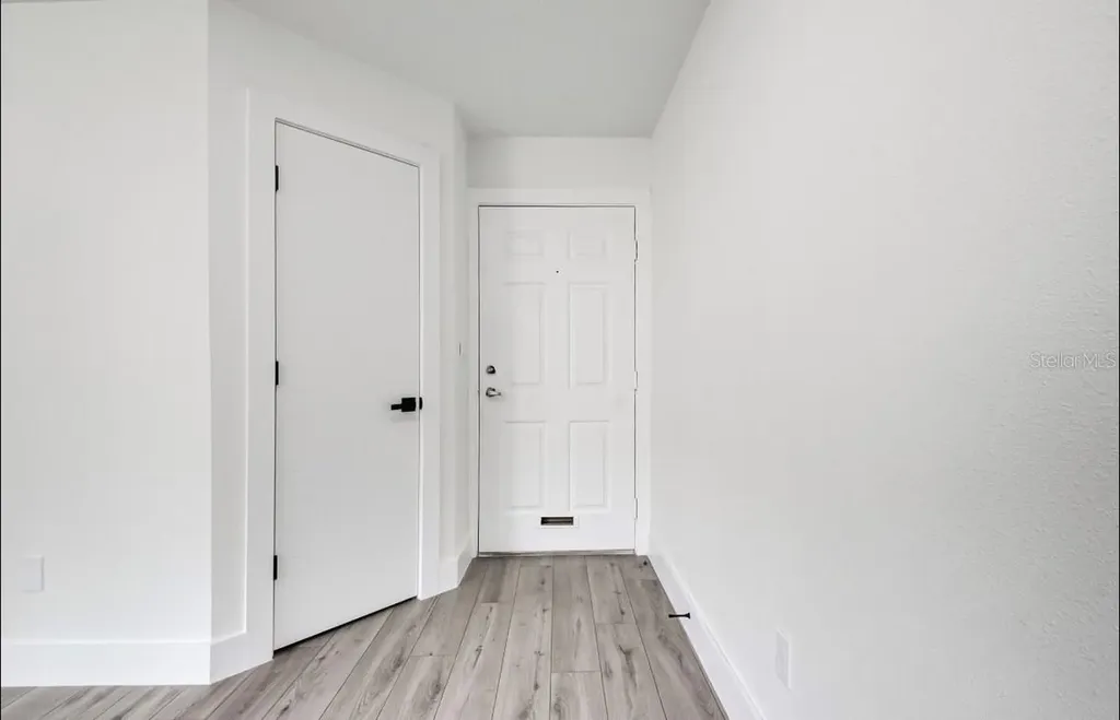 4613 Gate Place Orlando FL 32811