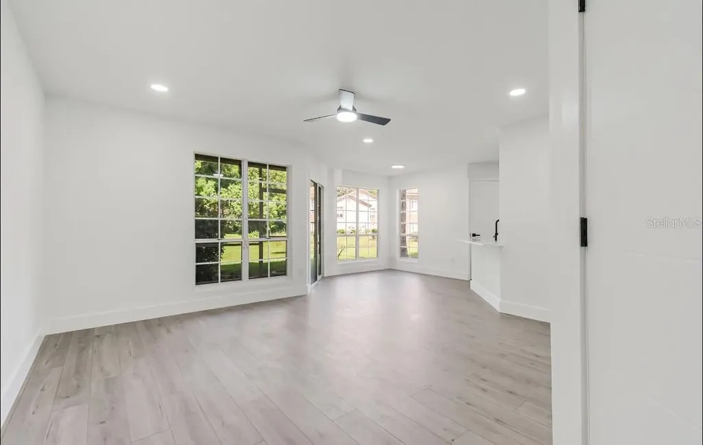 4613 Gate Place Orlando FL 32811