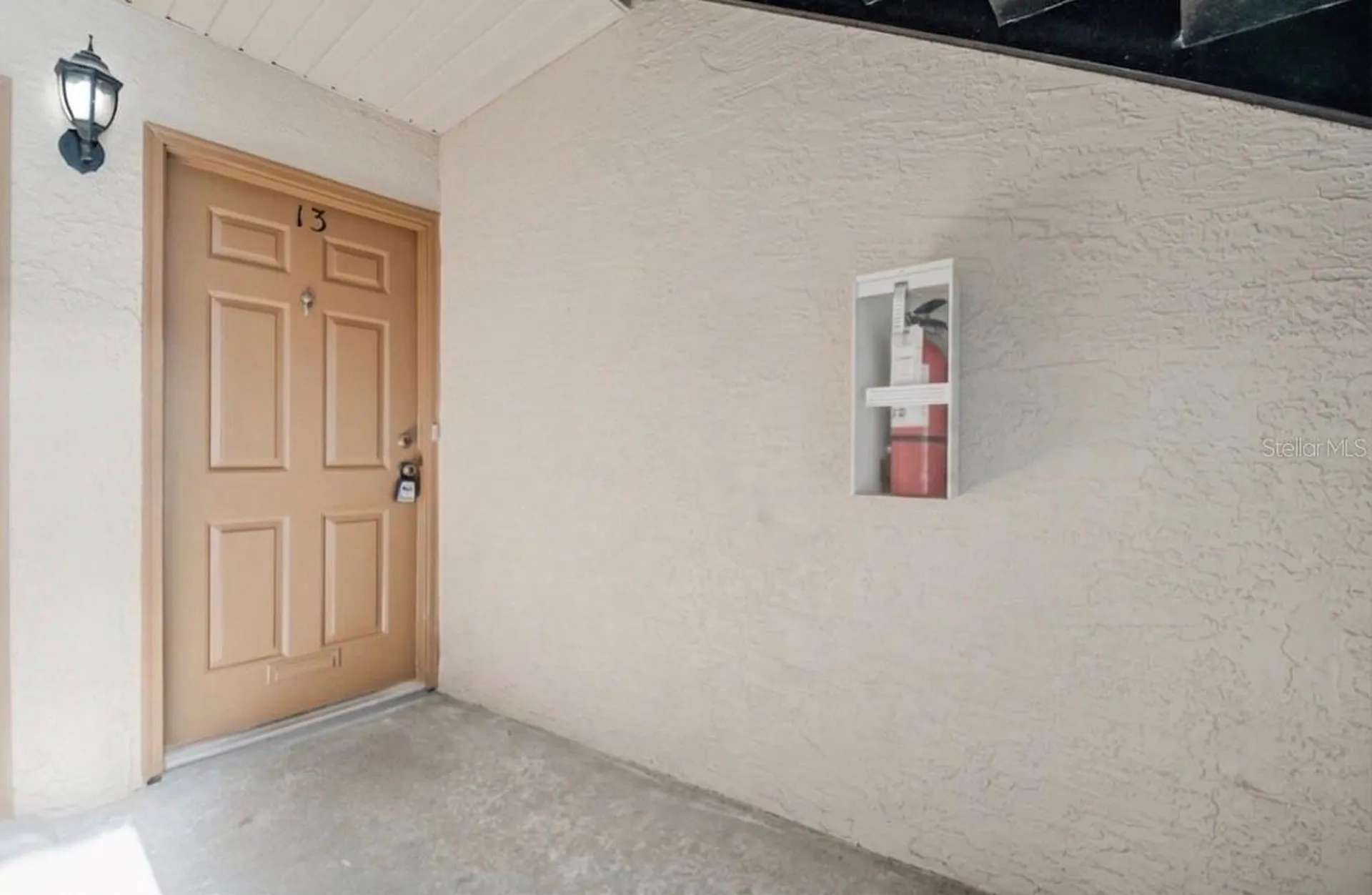 4613 Gate Place Orlando FL 32811