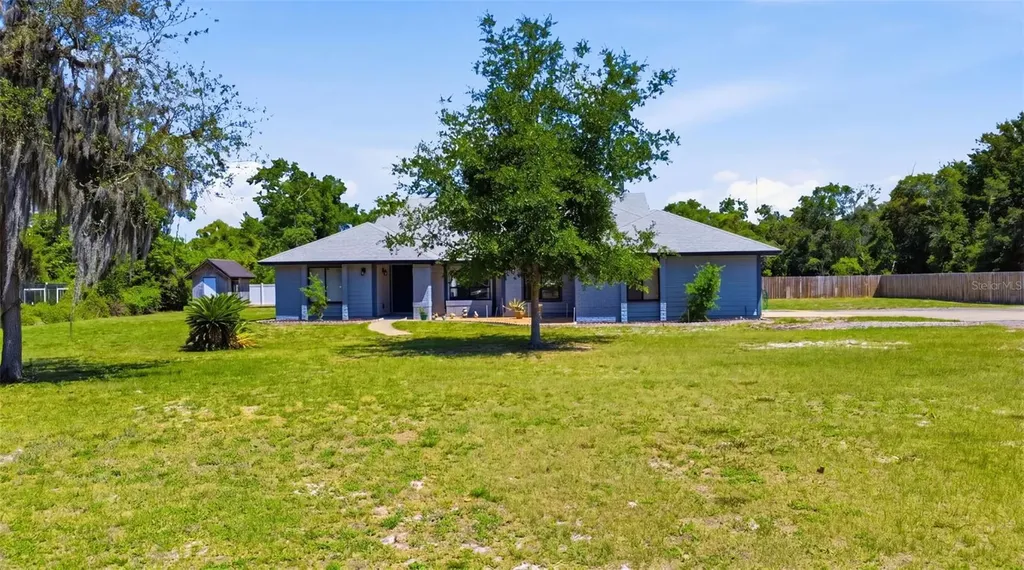168 Community Drive Debary FL 32713