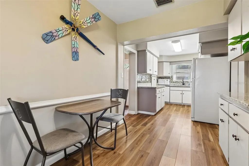 31929 Elizabeth Lane Tavares FL 32778