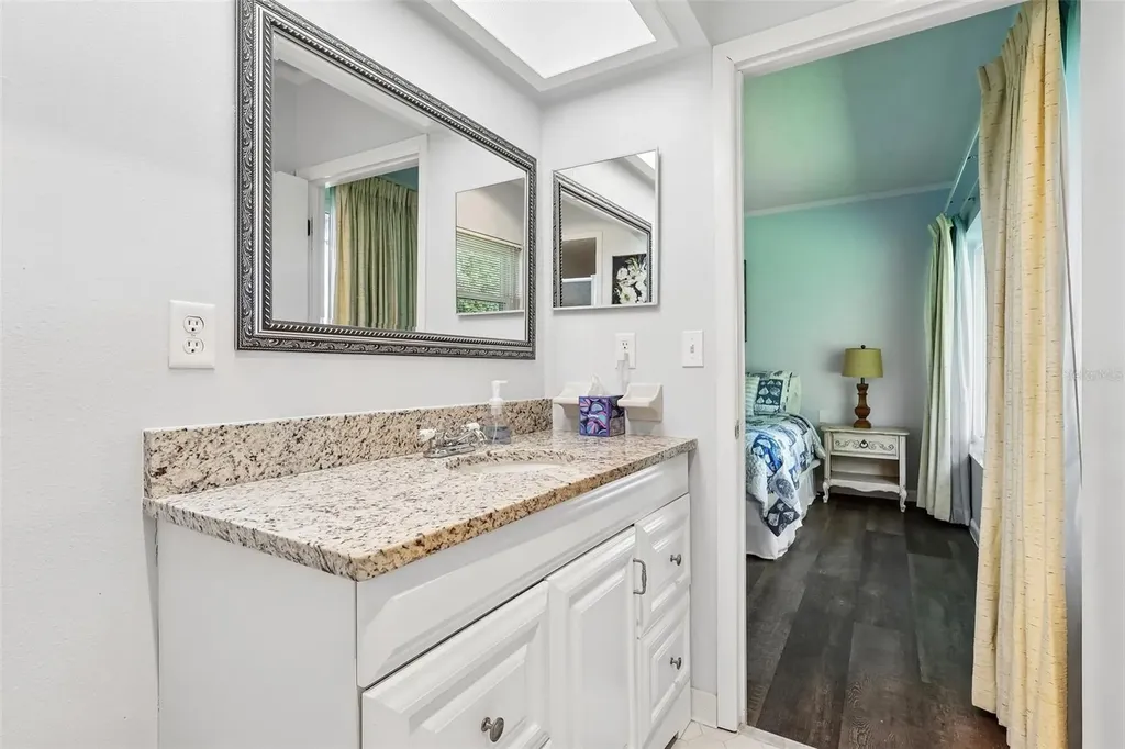 31929 Elizabeth Lane Tavares FL 32778