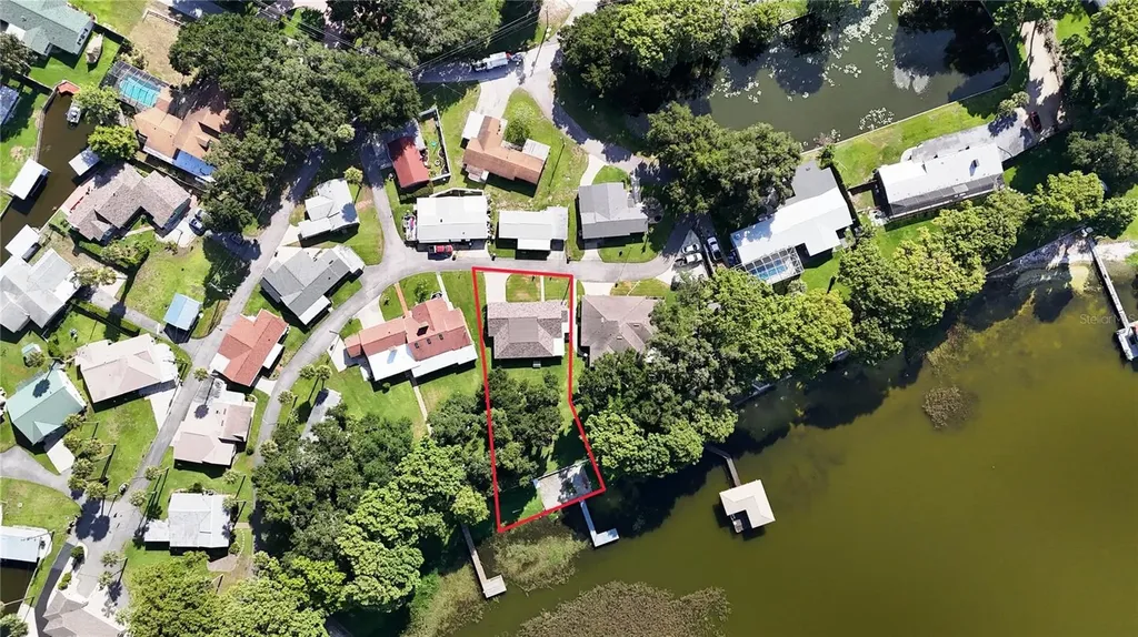 31929 Elizabeth Lane Tavares FL 32778