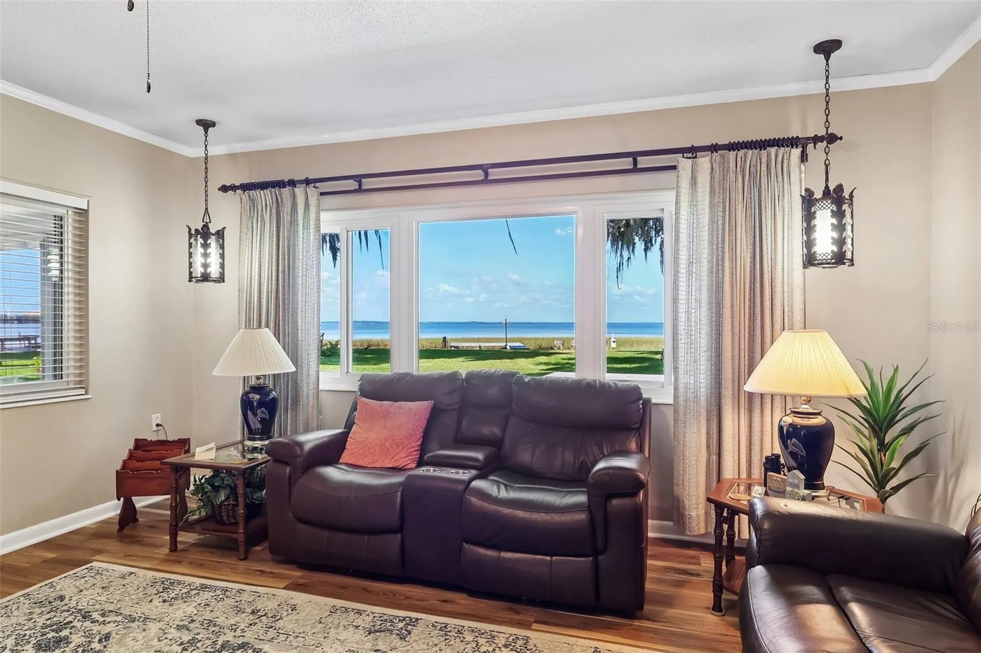 31929 Elizabeth Lane Tavares FL 32778