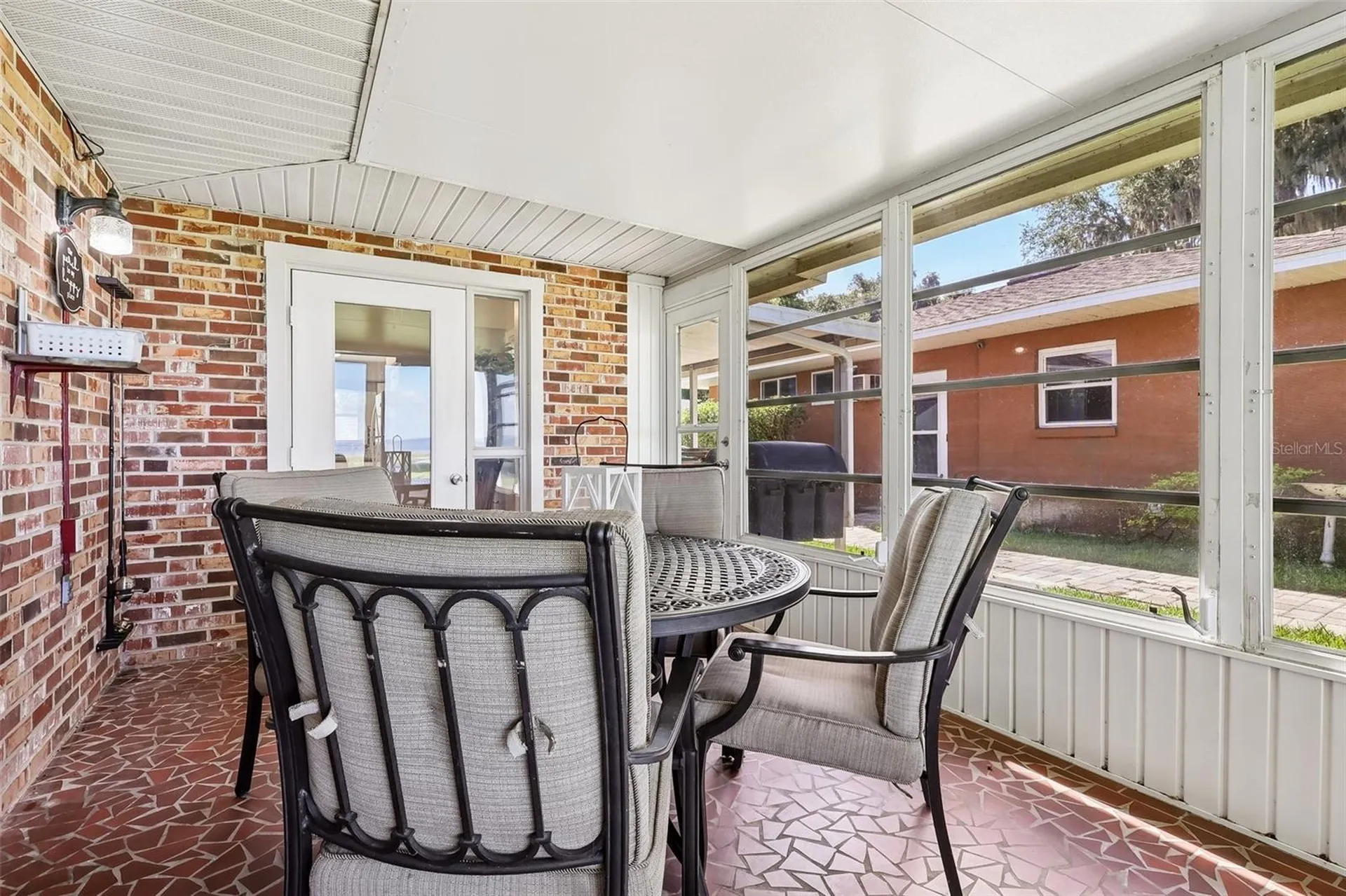 31929 Elizabeth Lane Tavares FL 32778