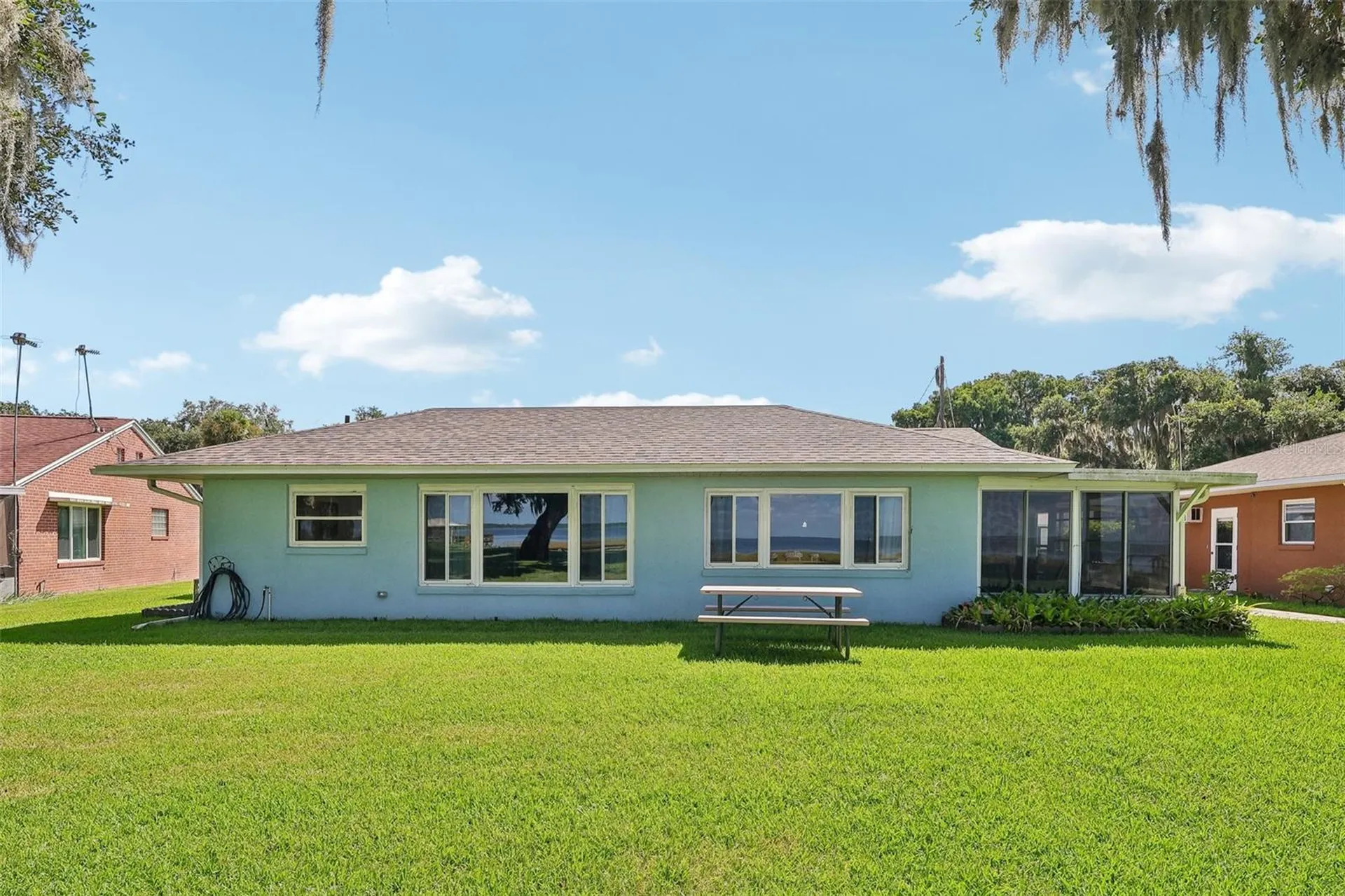 31929 Elizabeth Lane Tavares FL 32778