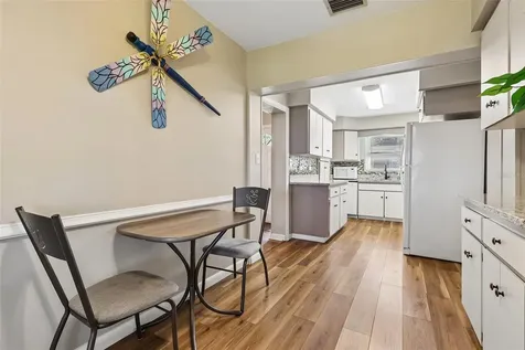 31929 Elizabeth Lane Tavares FL 32778