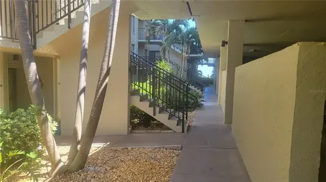 6322 Palma Del Mar Boulevard S St Petersburg FL 33715