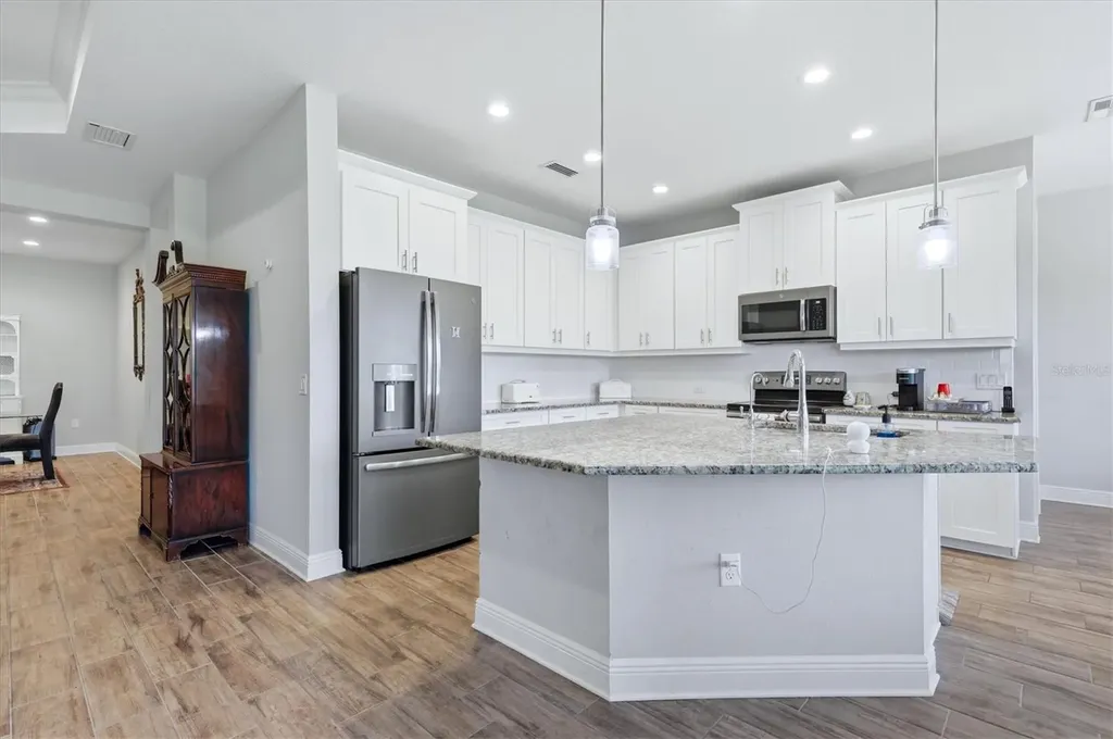 1109 Thornbury Drive Parrish FL 34219