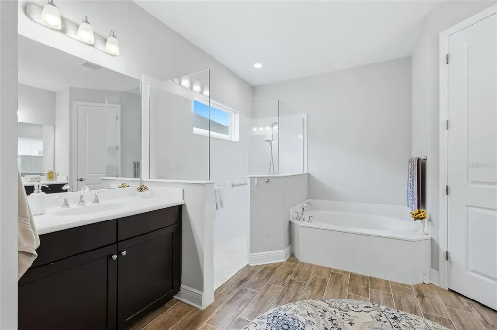1109 Thornbury Drive Parrish FL 34219