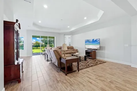 1109 Thornbury Drive Parrish FL 34219
