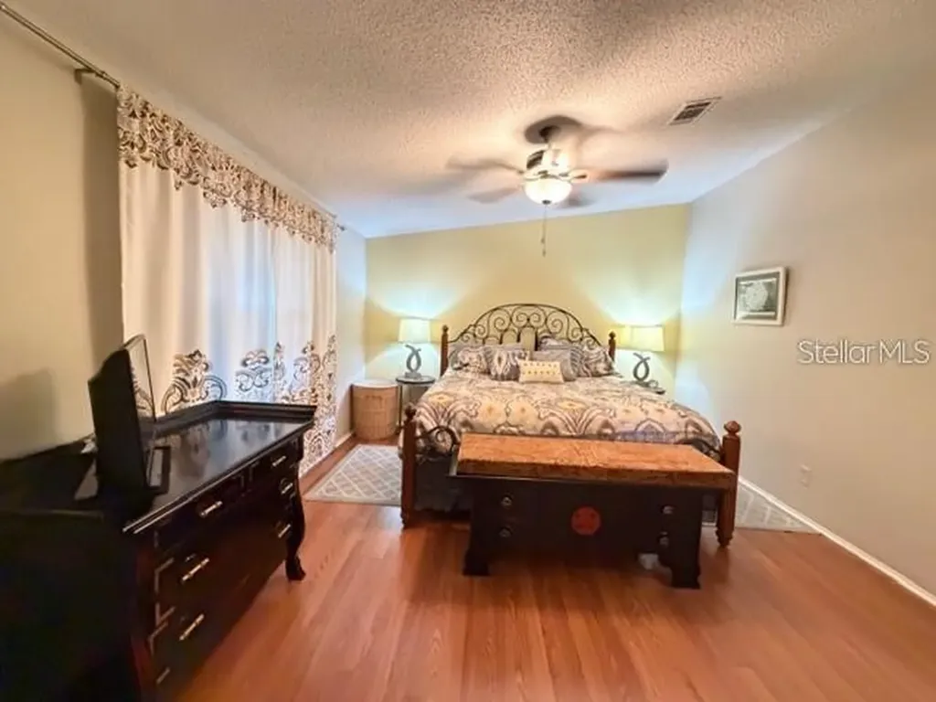 1215 Panama Place Lady Lake FL 32159