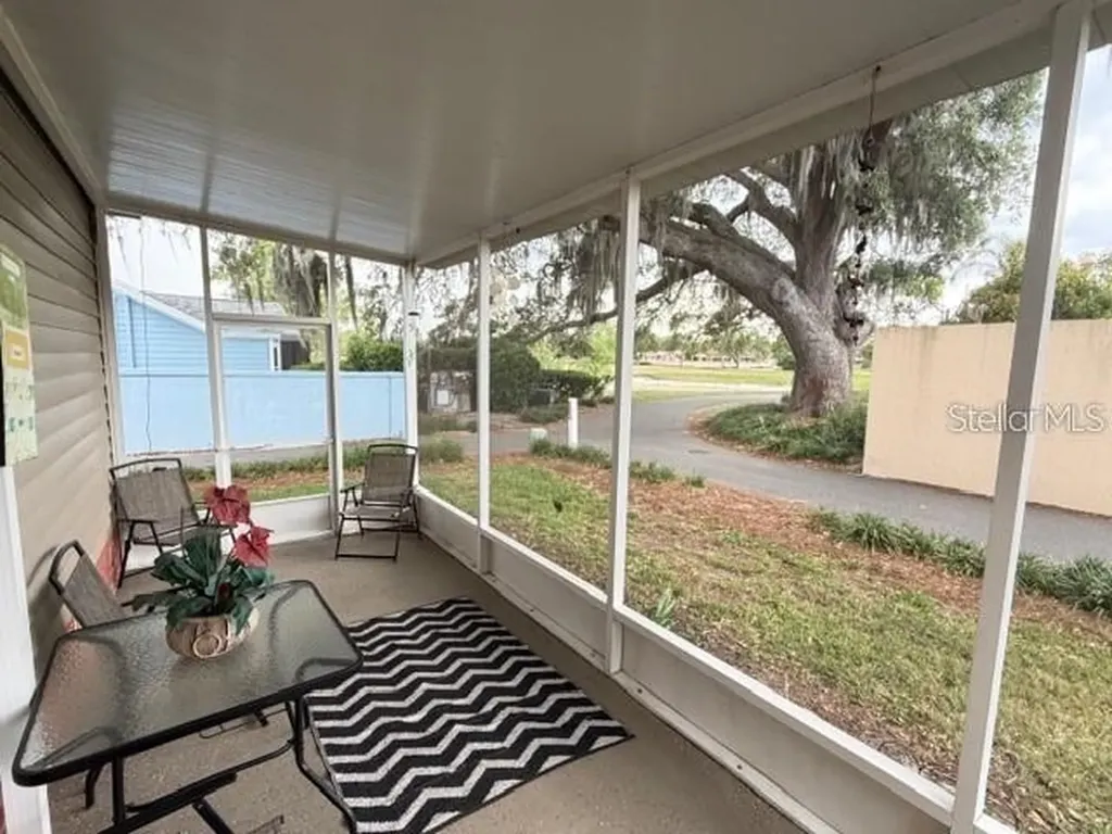 1215 Panama Place Lady Lake FL 32159