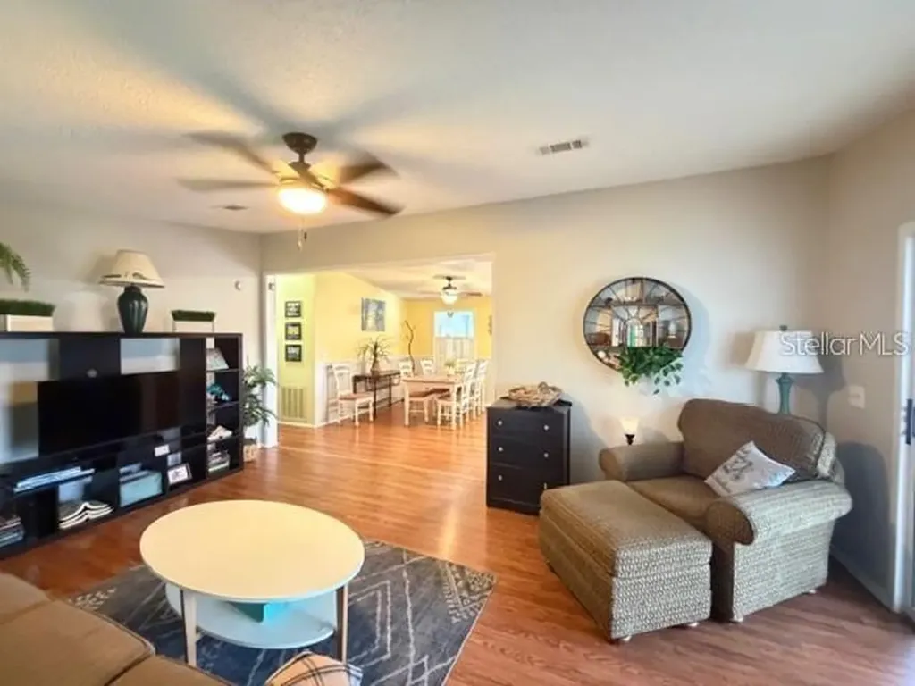 1215 Panama Place Lady Lake FL 32159