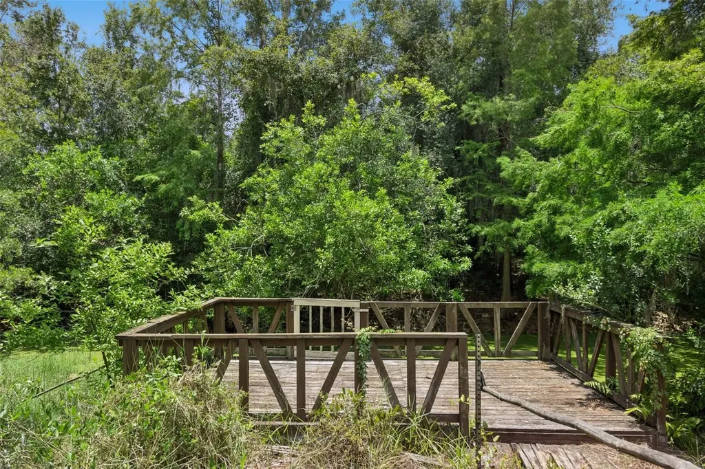 3803 Young Road Lake Wales FL 33898