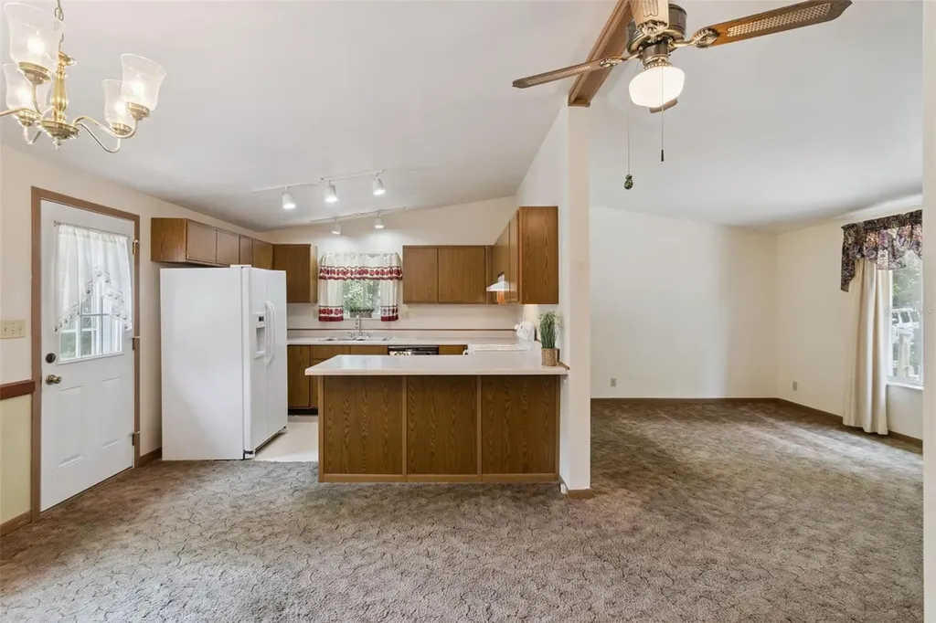 3803 Young Road Lake Wales FL 33898