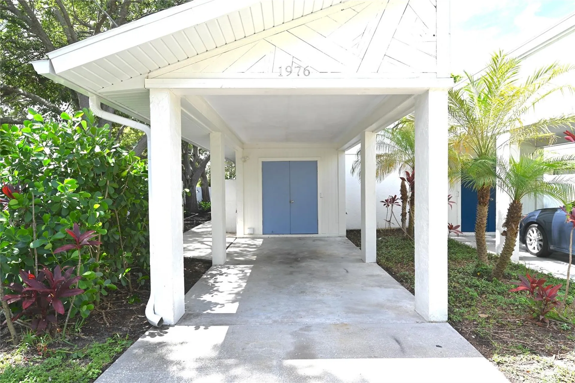 1976 Debbie Street Sarasota FL 34231