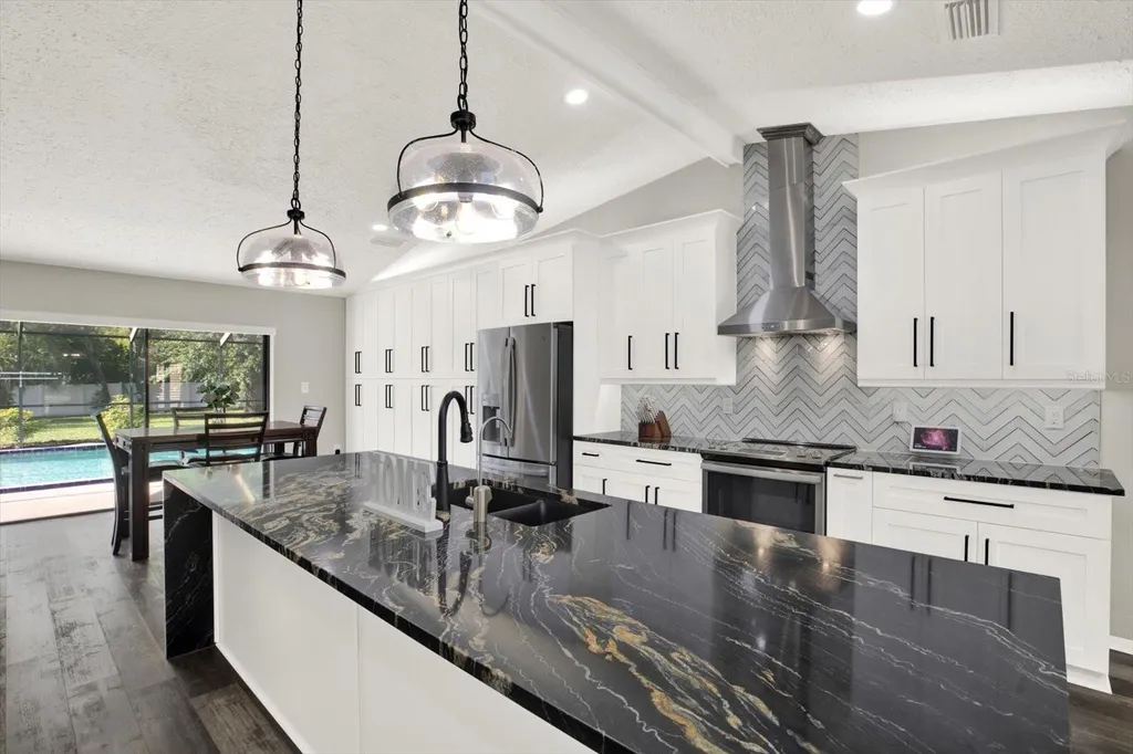 7487 River Country Drive Weeki Wachee FL 34607