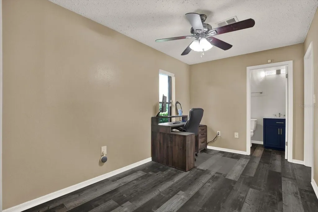 7487 River Country Drive Weeki Wachee FL 34607
