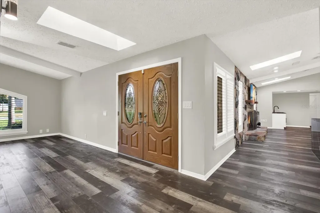 7487 River Country Drive Weeki Wachee FL 34607