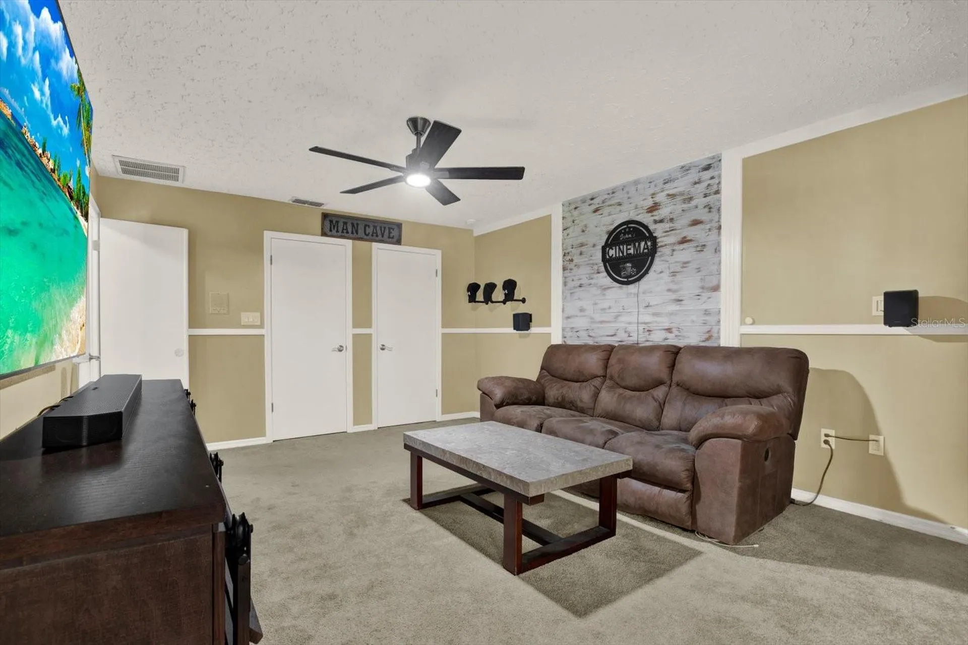 7487 River Country Drive Weeki Wachee FL 34607
