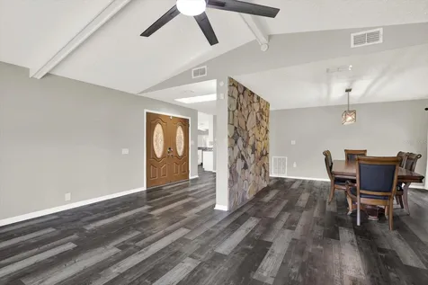 7487 River Country Drive Weeki Wachee FL 34607