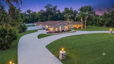 7487 River Country Drive Weeki Wachee FL 34607