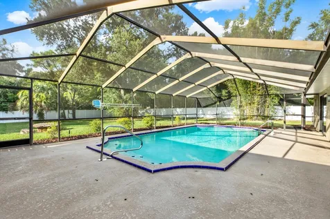 7487 River Country Drive Weeki Wachee FL 34607