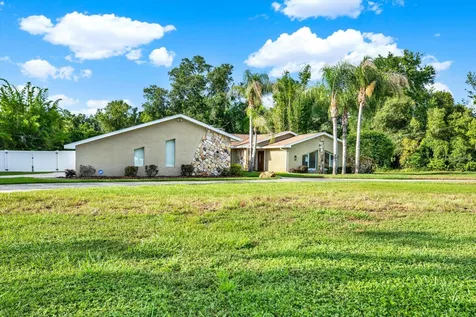 7487 River Country Drive Weeki Wachee FL 34607