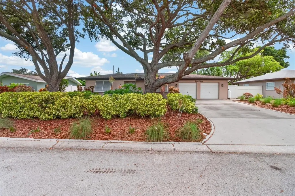 2012 Ripon Drive Clearwater FL 33764