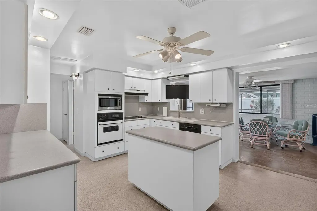2012 Ripon Drive Clearwater FL 33764