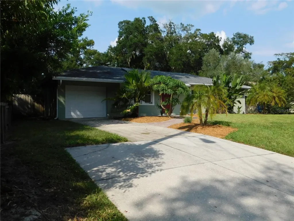 565 E Jessup Avenue Longwood FL 32750