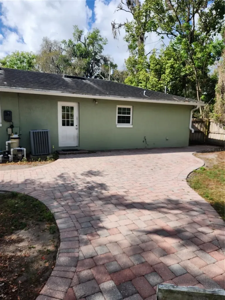 565 E Jessup Avenue Longwood FL 32750