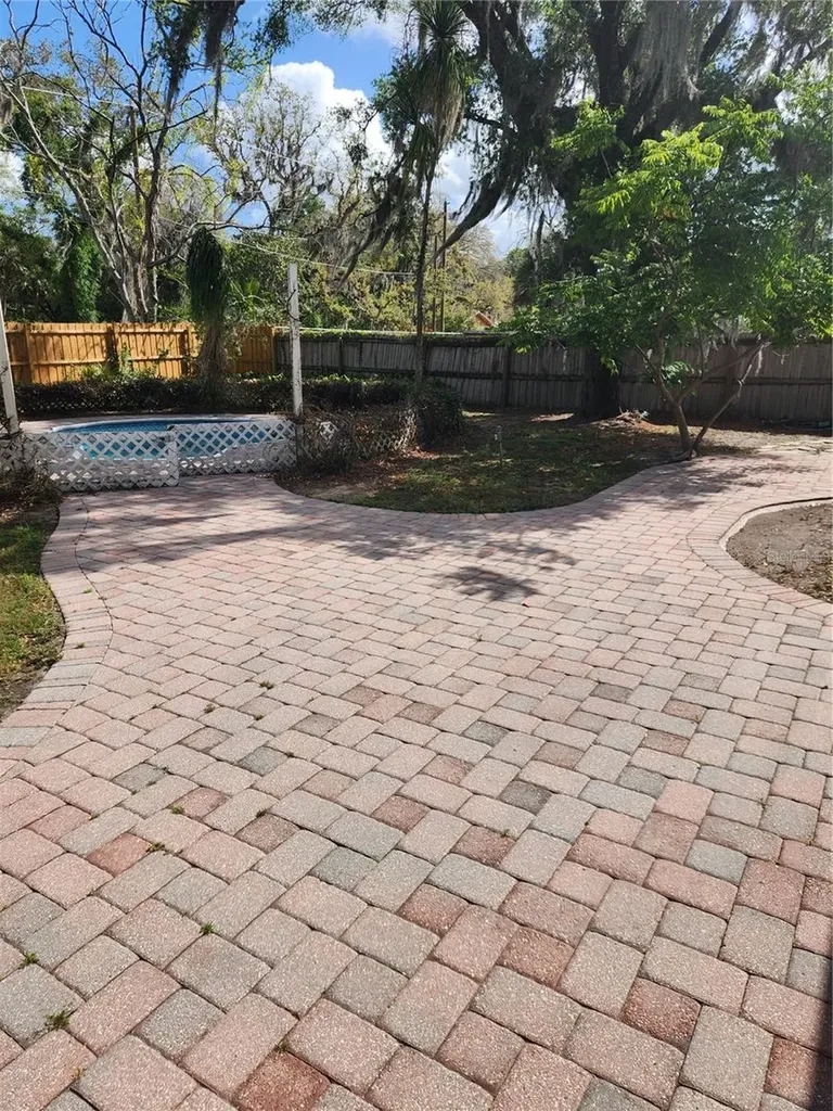 565 E Jessup Avenue Longwood FL 32750