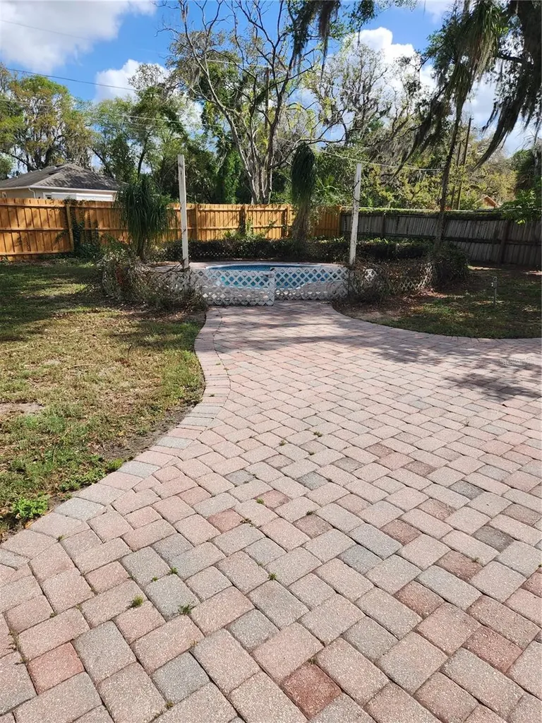 565 E Jessup Avenue Longwood FL 32750