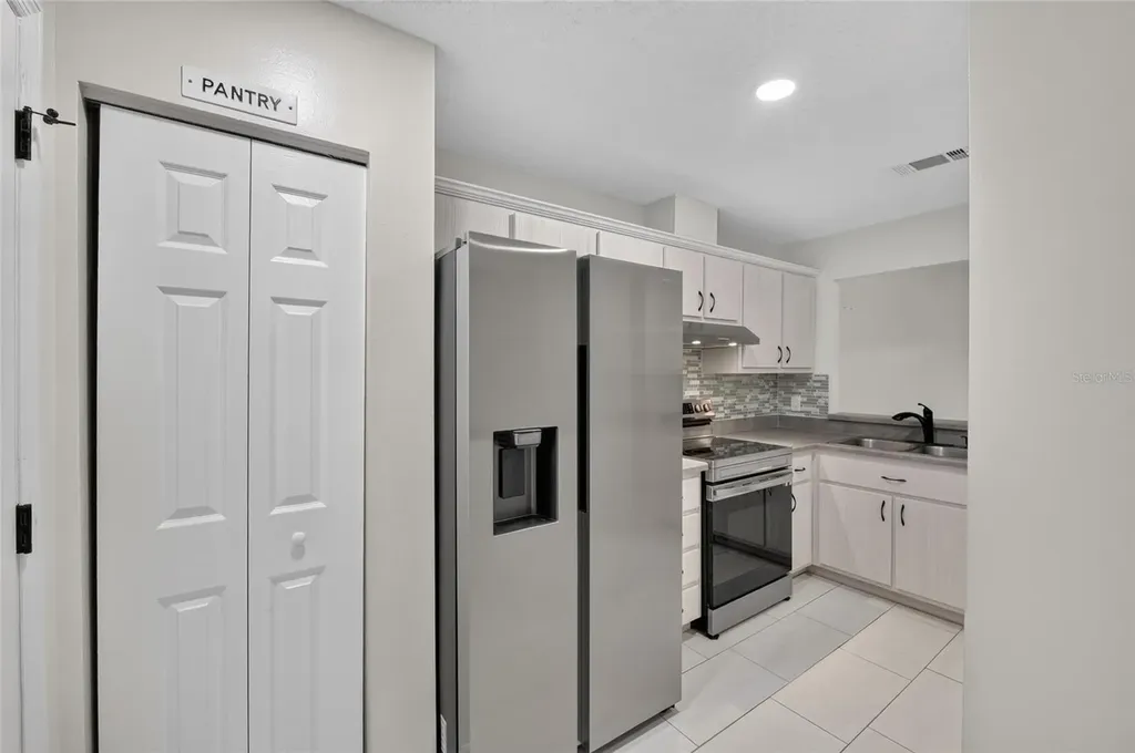 2462 SE 18th Circle Ocala FL 34471