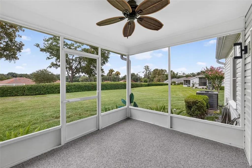 2462 SE 18th Circle Ocala FL 34471