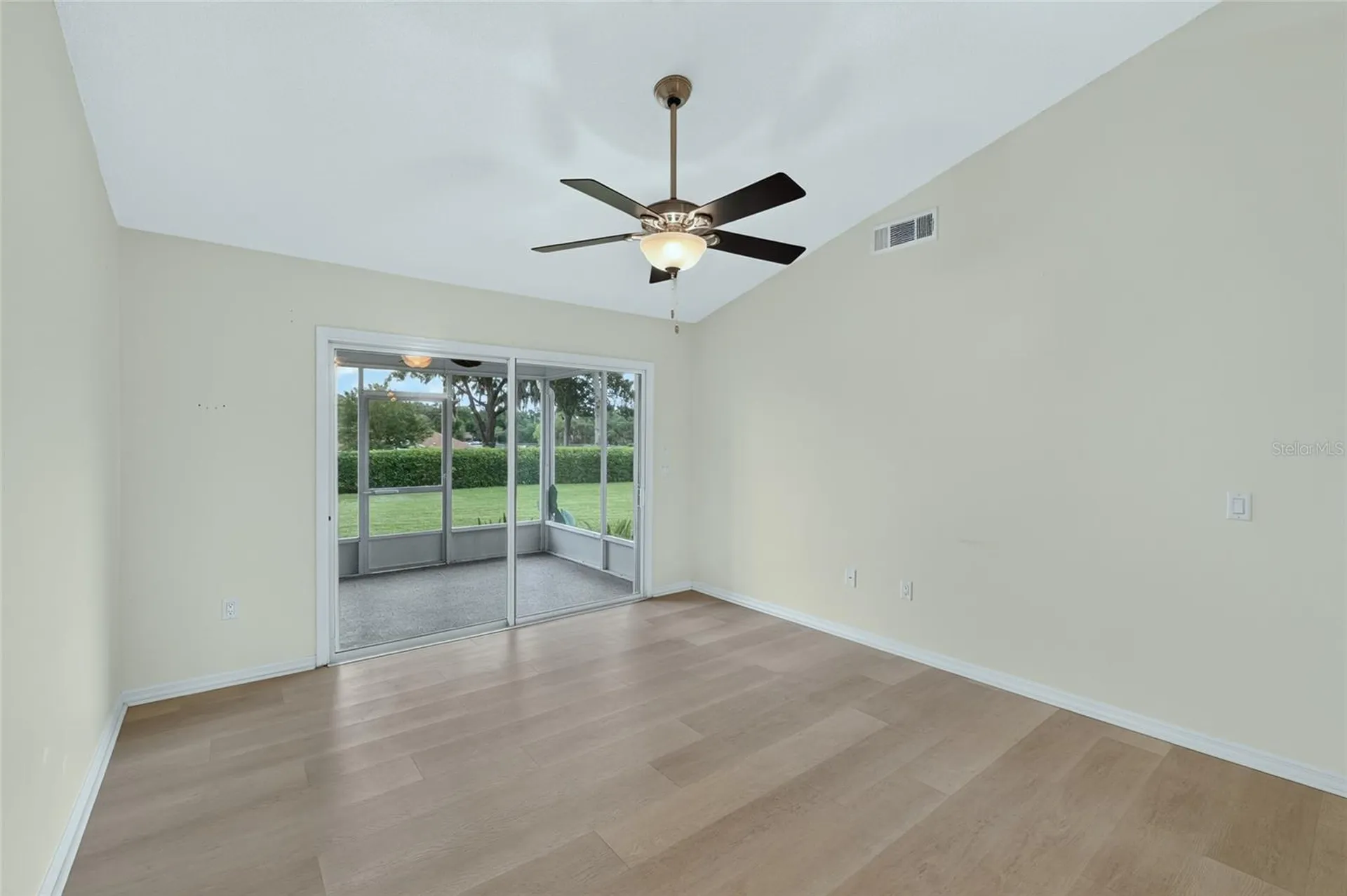 2462 SE 18th Circle Ocala FL 34471