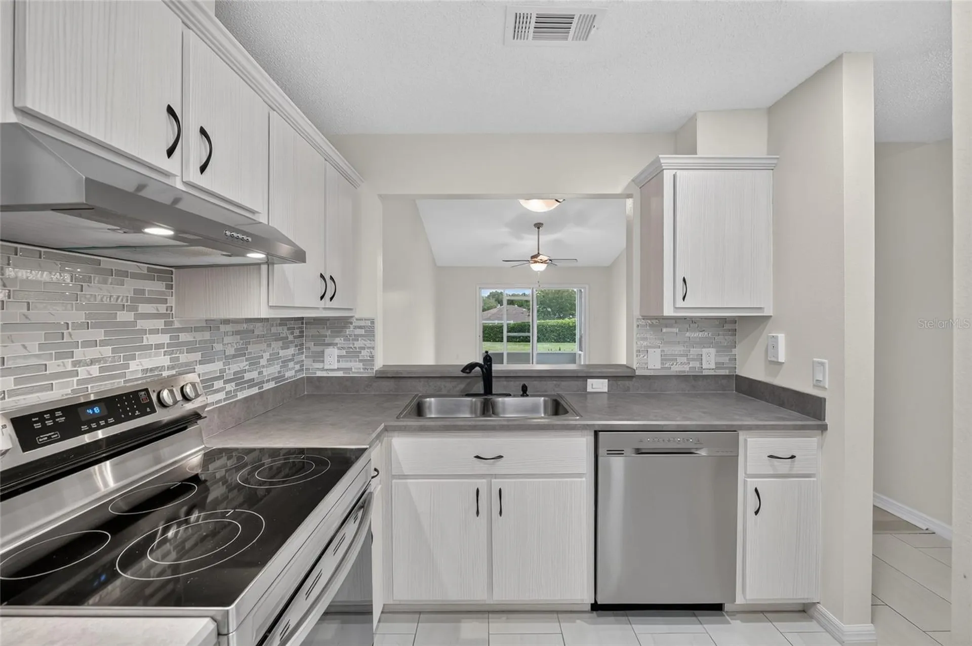 2462 SE 18th Circle Ocala FL 34471