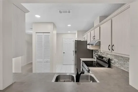 2462 SE 18th Circle Ocala FL 34471