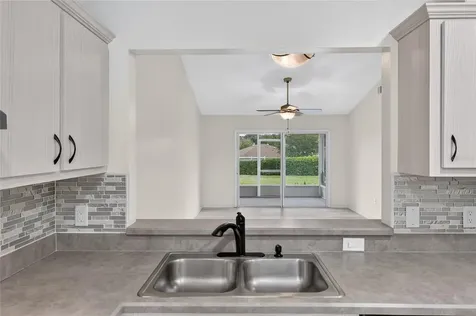 2462 SE 18th Circle Ocala FL 34471